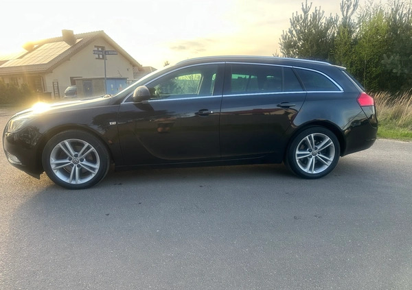 Opel Insignia cena 23900 przebieg: 265000, rok produkcji 2009 z Konin małe 121